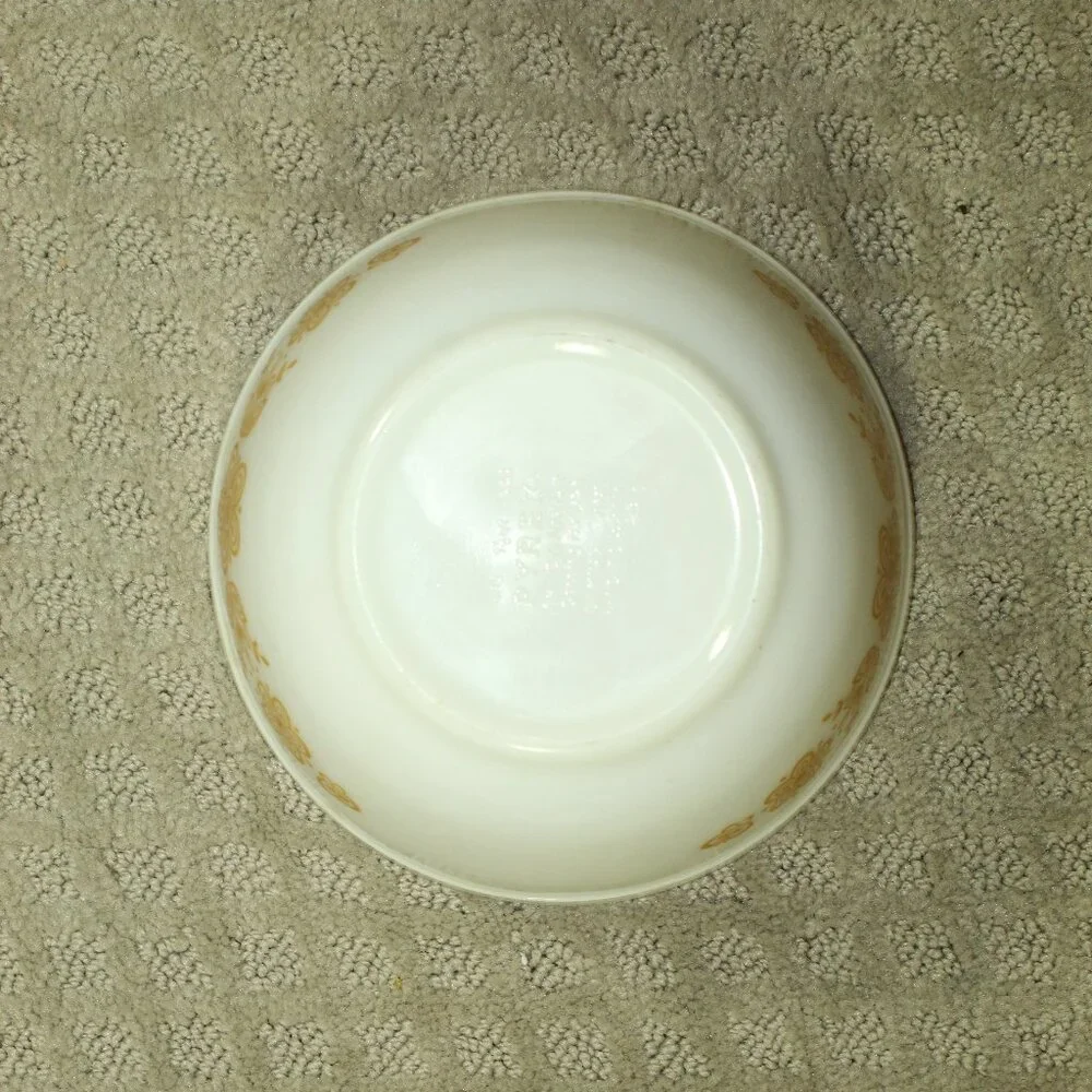 Vintage Pyrex Butterfly Gold Set of 3 Nesting Mixing Bowls 401 402 403